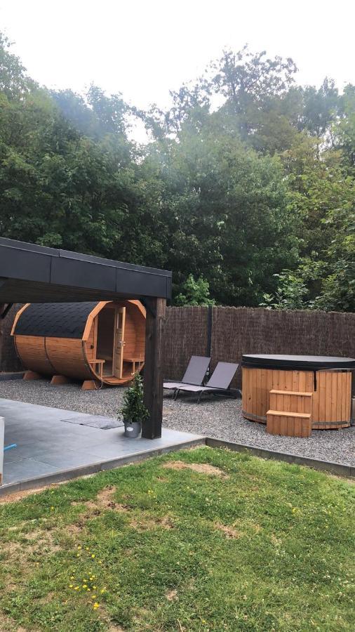 Au Bien-Etre A Deux Villa Spa Luaran gambar