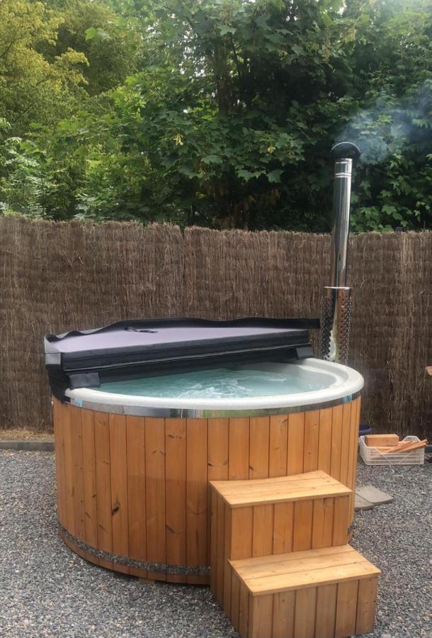 Au Bien-Etre A Deux Villa Spa Luaran gambar