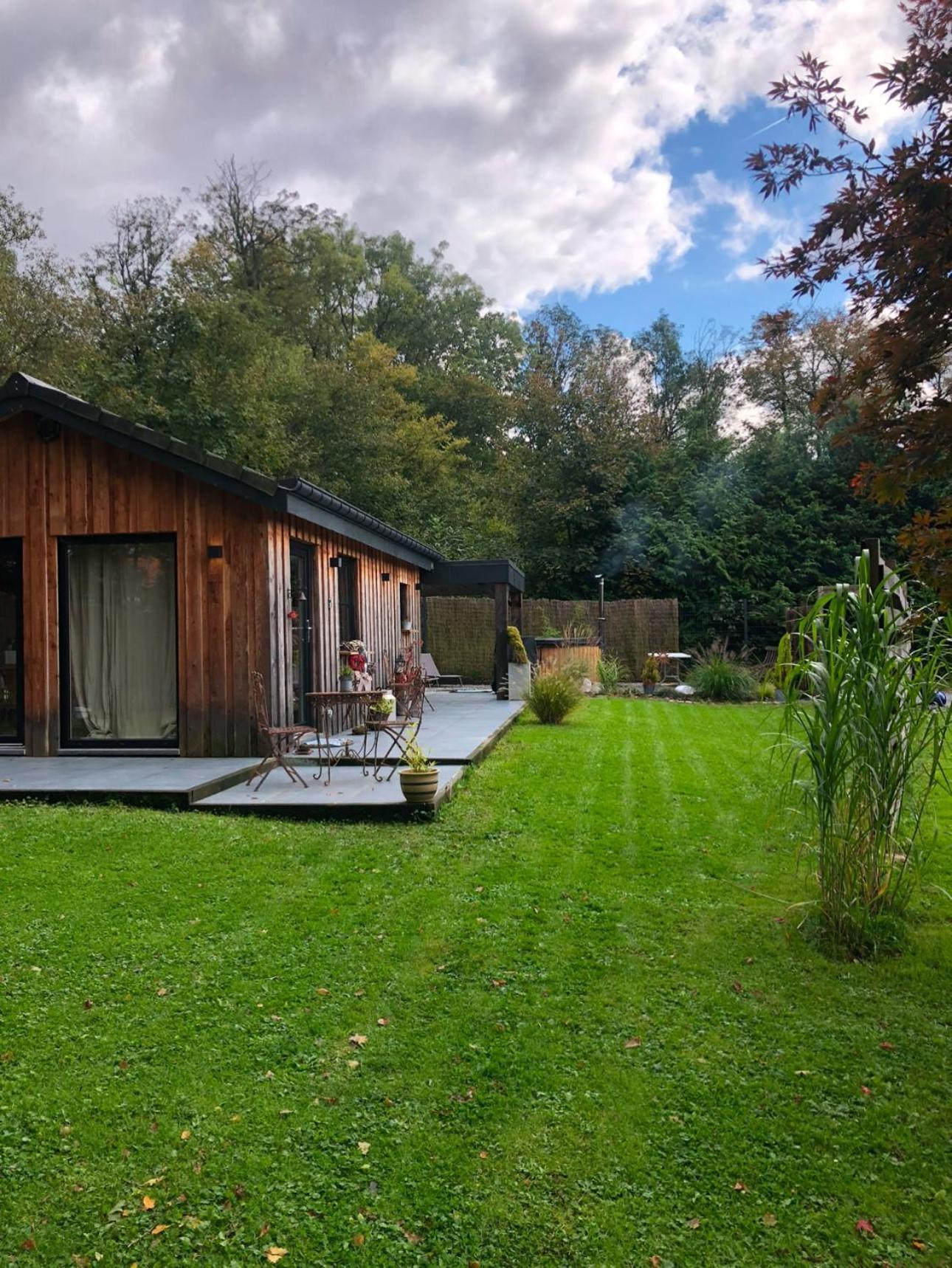 Au Bien-Etre A Deux Villa Spa Luaran gambar